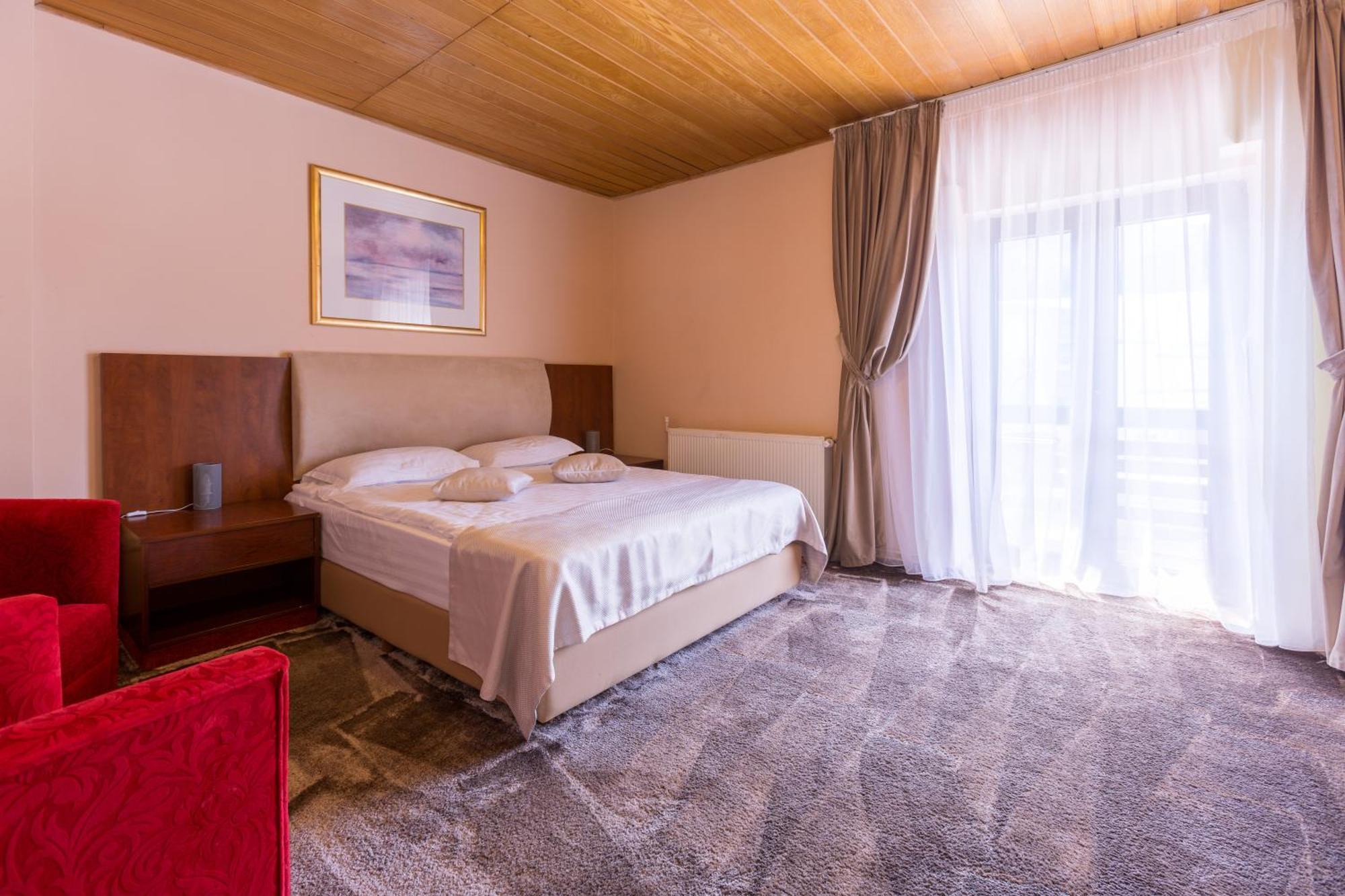 Vila Pinul Si Mesteacanul Poiana Brașov Exterior foto